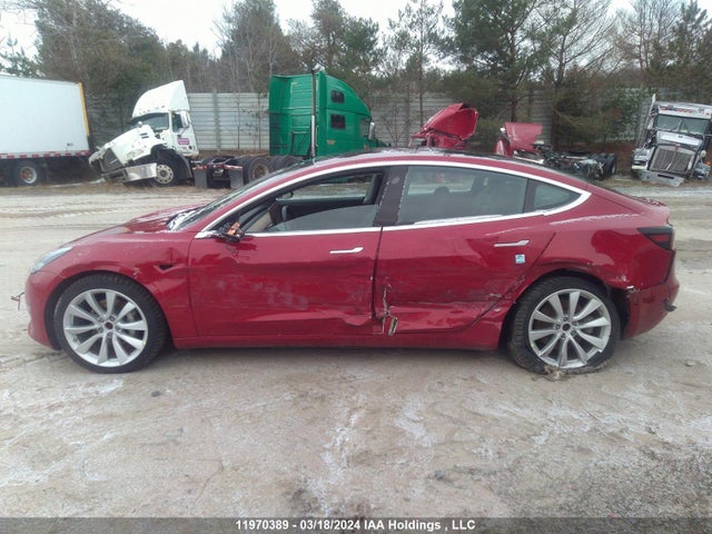 11970389 :رقم المزاد ، 5YJ3E1EB1JF126997 vin ، 2018 Tesla Model 3 Long Range/performance مزاد بيع