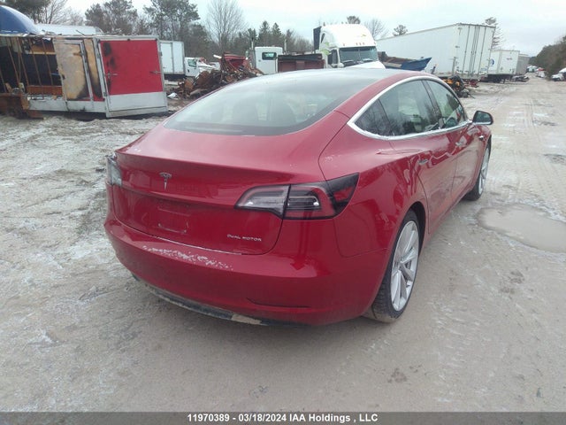 11970389 :رقم المزاد ، 5YJ3E1EB1JF126997 vin ، 2018 Tesla Model 3 Long Range/performance مزاد بيع