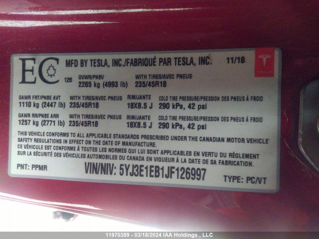 11970389 :رقم المزاد ، 5YJ3E1EB1JF126997 vin ، 2018 Tesla Model 3 Long Range/performance مزاد بيع
