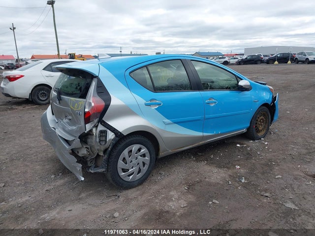 Toyota Prius C Technology 2018 JTDKDTB32J1610614 Image 4