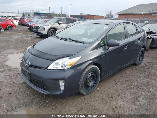 Toyota Prius 2015 JTDKN3DU5F0442693 Image 2