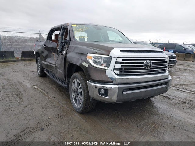 2021 5TFAY5F12MX992617 main image