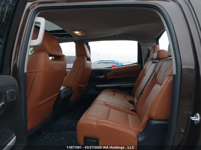 Toyota Tundra Platinum 2021 5TFAY5F12MX992617 Image 8