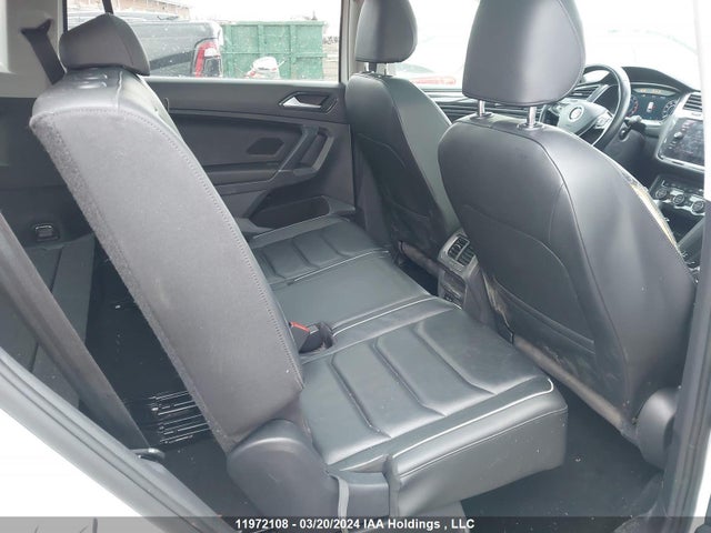 3VV4B7AX4JM112848 Volkswagen Tiguan