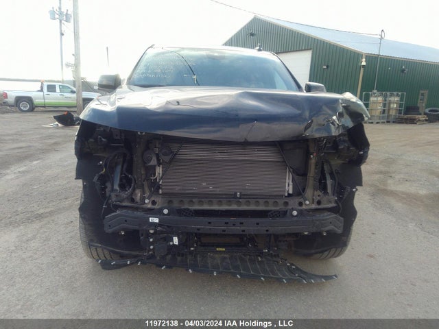 Chevrolet Suburban 2023 1GNSKEKDXPR353438 Image 13