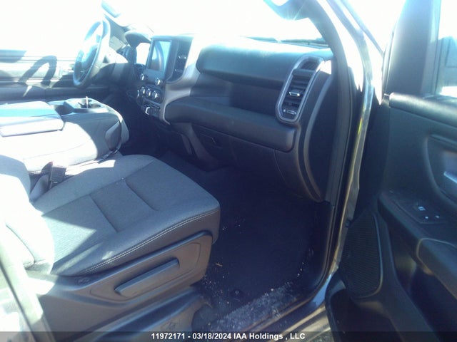 1C6RRFNG2NN306575 RAM 1500 Tradesman