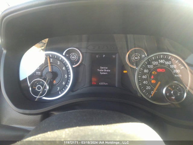 1C6RRFNG2NN306575 RAM 1500 Tradesman
