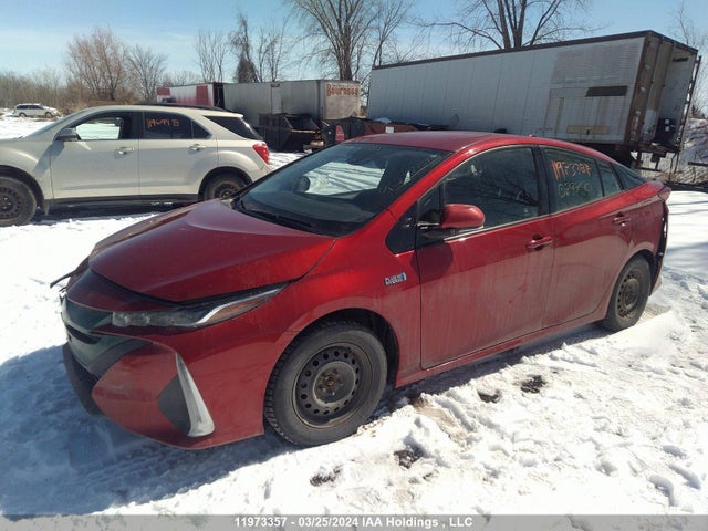 Toyota PRIUS PRIME 2018 JTDKARFP6J3079740 Image 2