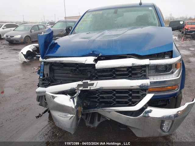 Chevrolet Silverado 1500 2018 3GCUKRECXJG518441 Image 10