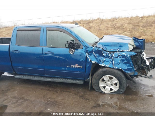 Chevrolet Silverado 1500 2018 3GCUKRECXJG518441 Image 13
