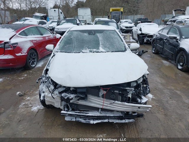 Toyota COROLLA LE 2022 5YFBPMBE4NP283374 Image 13