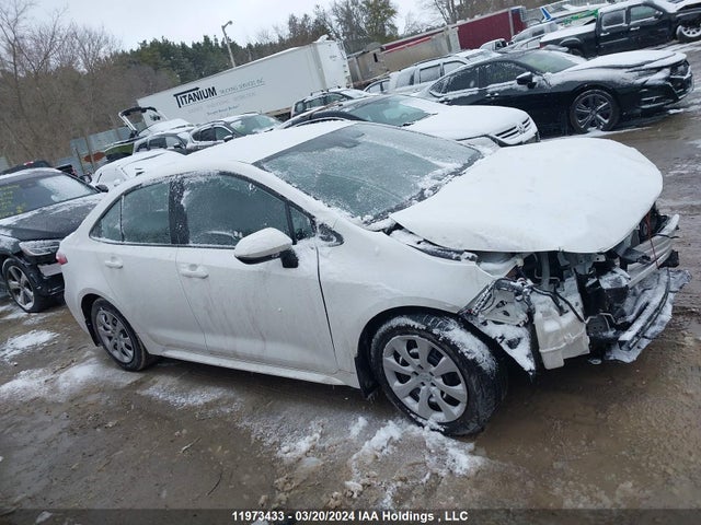 Toyota COROLLA LE 2022 5YFBPMBE4NP283374 Image 14
