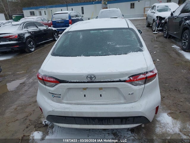 Toyota COROLLA LE 2022 5YFBPMBE4NP283374 Image 17