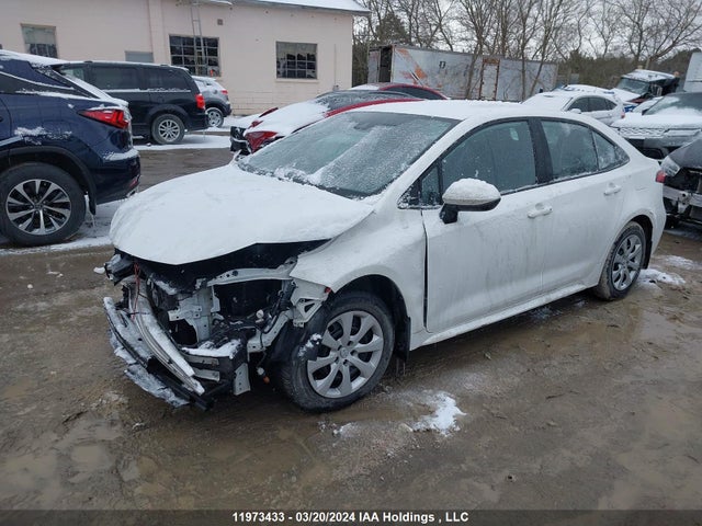 Toyota COROLLA LE 2022 5YFBPMBE4NP283374 Image 2
