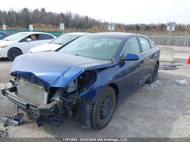Hyundai SONATA SE 2017 5NPE24AF5HH588521 Image 2