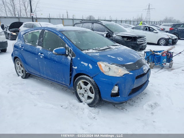 11974101 :رقم المزاد ، JTDKDTB33E1571800 vin ، 2014 Toyota Prius C Technology مزاد بيع