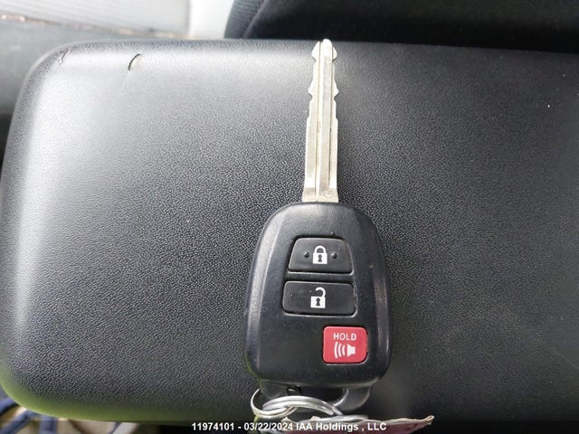 11974101 :رقم المزاد ، JTDKDTB33E1571800 vin ، 2014 Toyota Prius C Technology مزاد بيع