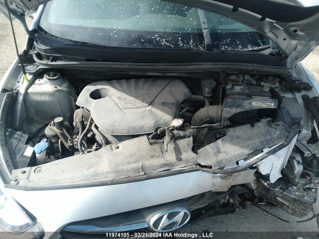 Hyundai ACCENT SE 2017 KMHCT5AE0HU349946 Image 10