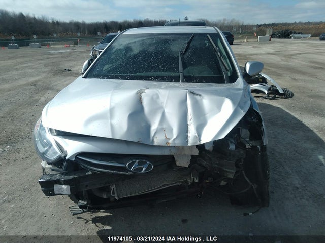Hyundai ACCENT SE 2017 KMHCT5AE0HU349946 Image 13