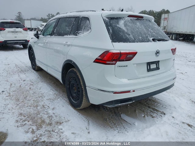 3VV4B7AX1MM122273 Volkswagen Tiguan