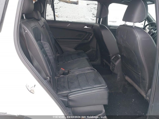 3VV4B7AX1MM122273 Volkswagen Tiguan