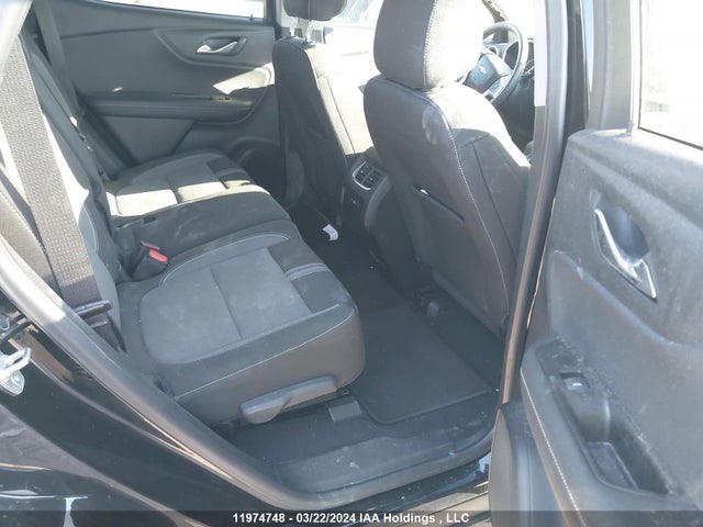 Chevrolet Blazer 2023 3GNKBHR44PS212742 Image 8