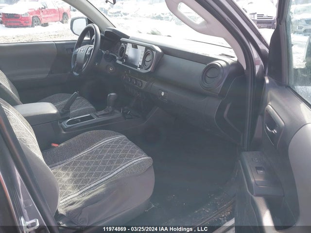 Toyota Tacoma 2022 3TYDZ5BN5NT009959 Image 5