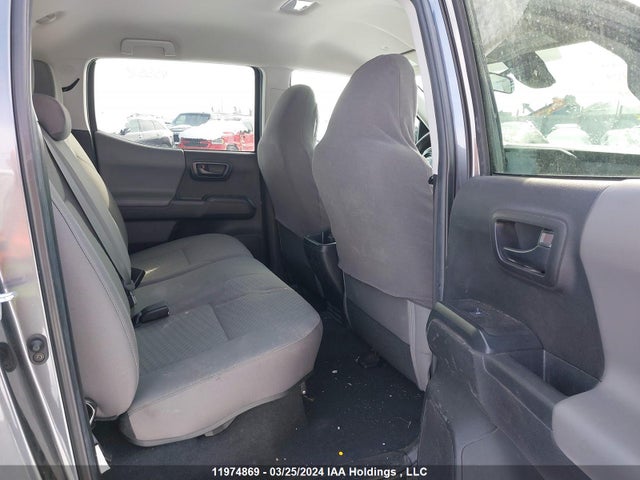 Toyota Tacoma 2022 3TYDZ5BN5NT009959 Image 8