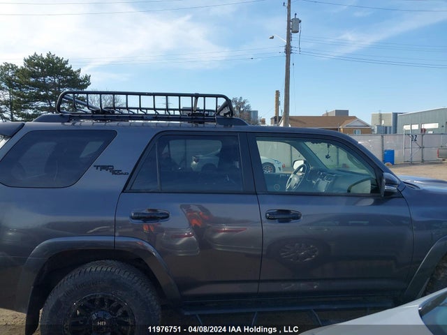 Toyota 4runner 2021 JTEHU5JRXM5952736 Image 13