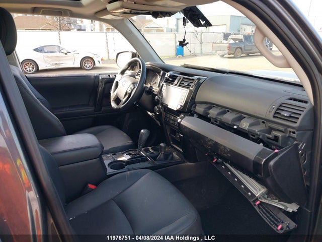 Toyota 4runner 2021 JTEHU5JRXM5952736 Image 5
