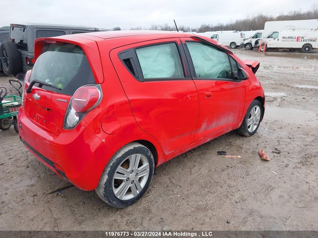 Chevrolet Spark 2014 KL8CD6S91EC514857 Image 4