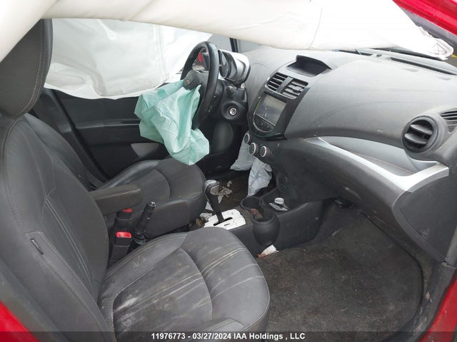 Chevrolet Spark 2014 KL8CD6S91EC514857 Image 5