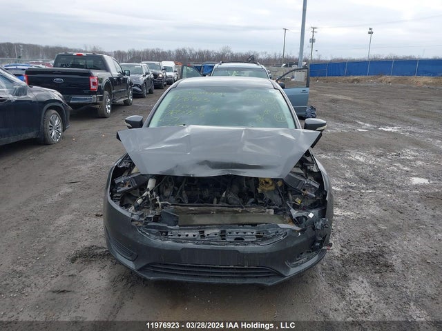 Ford FOCUS SE 2015 1FADP3F24FL370923 Image 13