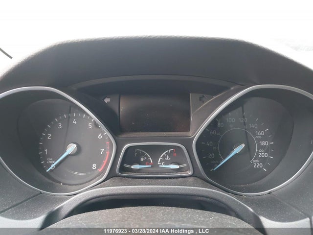 Ford FOCUS SE 2015 1FADP3F24FL370923 Image 7