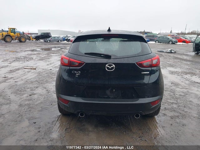 JM1DKFC79M1508524 Mazda Cx-3 Touring