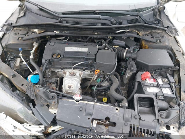 Honda Accord 2014 1HGCR2F56EA801827 Image 10