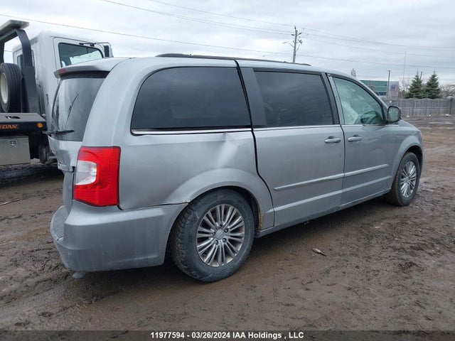 2C4RC1CG1FR504200 Chrysler Town & Country Touring L