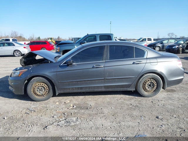 Auction sale of the 2012 Honda Accord Sedan, vin: 1HGCP2F88CA802698, lot number: 11978237
