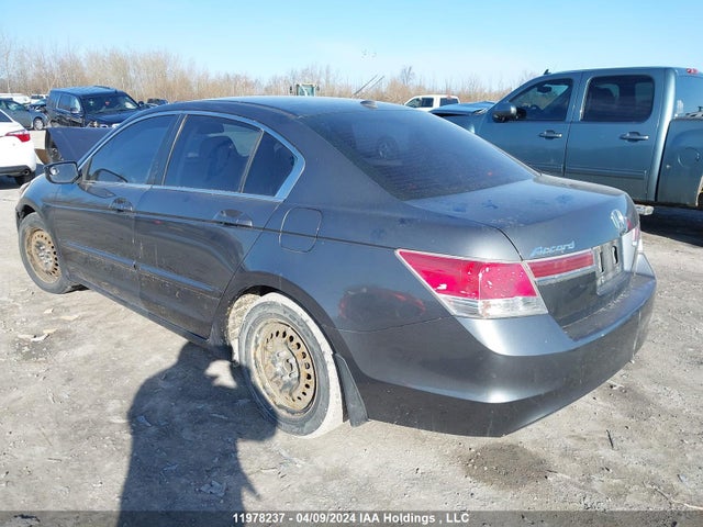 Auction sale of the 2012 Honda Accord Sedan, vin: 1HGCP2F88CA802698, lot number: 11978237