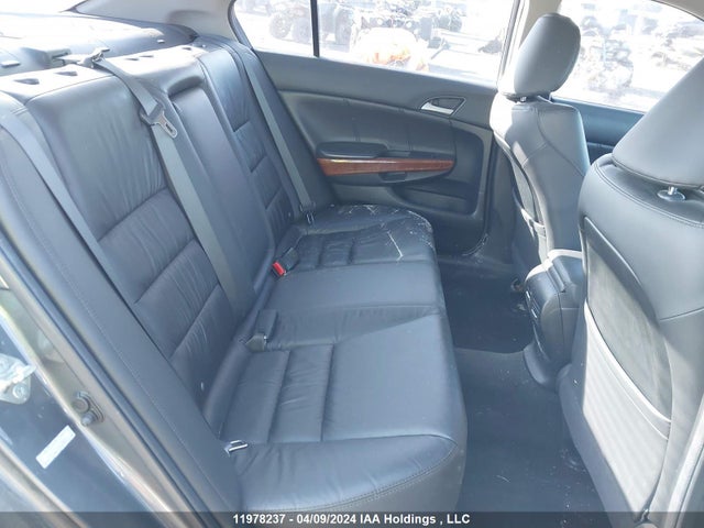 Auction sale of the 2012 Honda Accord Sedan, vin: 1HGCP2F88CA802698, lot number: 11978237