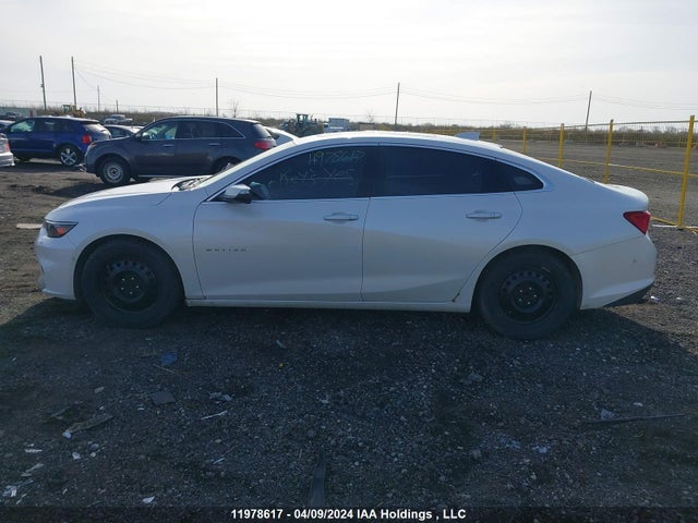 1G1ZH5SX4GF239879 Chevrolet Malibu