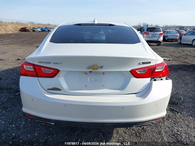 1G1ZH5SX4GF239879 Chevrolet Malibu