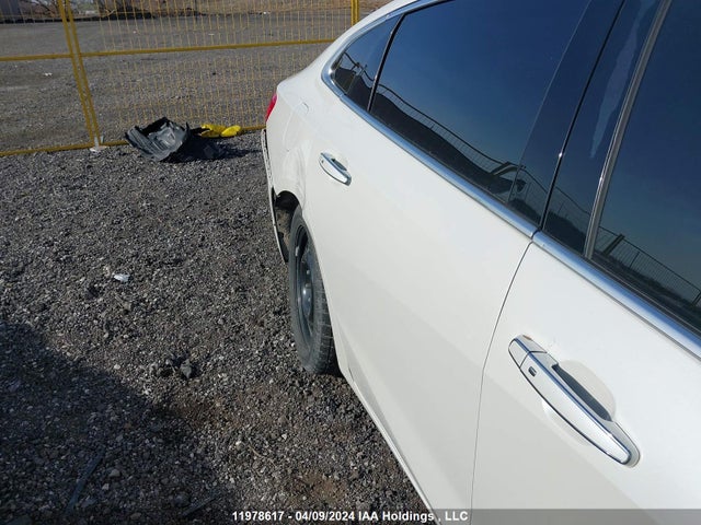 1G1ZH5SX4GF239879 Chevrolet Malibu