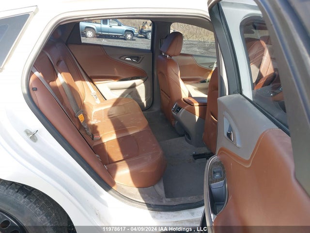 1G1ZH5SX4GF239879 Chevrolet Malibu