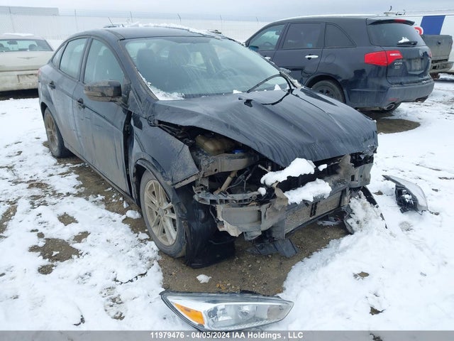 Ford FOCUS SE 2017 1FADP3F24HL239638 Image 1