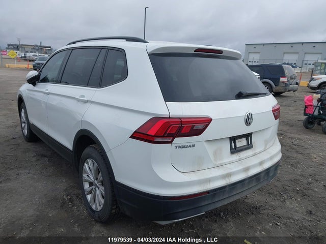 3VV0B7AX4KM015701 Volkswagen Tiguan