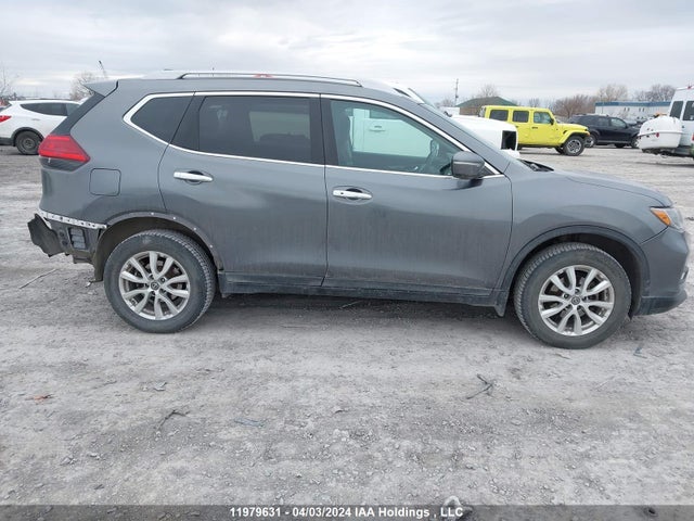 Nissan Rogue 2017 5N1AT2MV5HC739917 Image 33