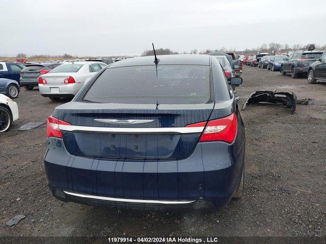 11979914 :رقم المزاد ، 1C3CCBAB4DN667800 vin ، 2013 Chrysler 200 Lx مزاد بيع