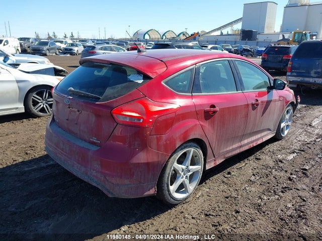 Ford FOCUS SE 2015 1FADP3K28FL265999 Image 4