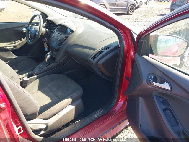 Ford FOCUS SE 2015 1FADP3K28FL265999 Image 5